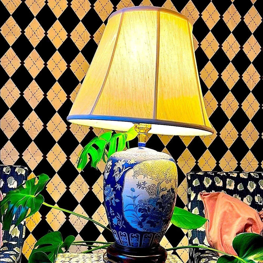 Vintage Chinoiserie Textured Table Lamp – Cultured‎ Elegance